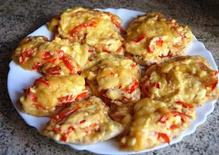 Заливаю курицу с картошкой кефиром и в духовку: а подавать буду с чесночным масл