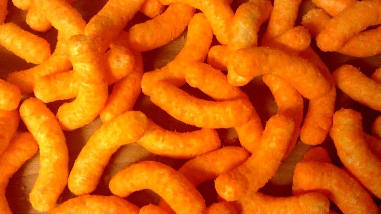 Что же это читос. Честер кукурузные палочки. cheetos кукурузные палочки. сырные палочки читос. читос.
