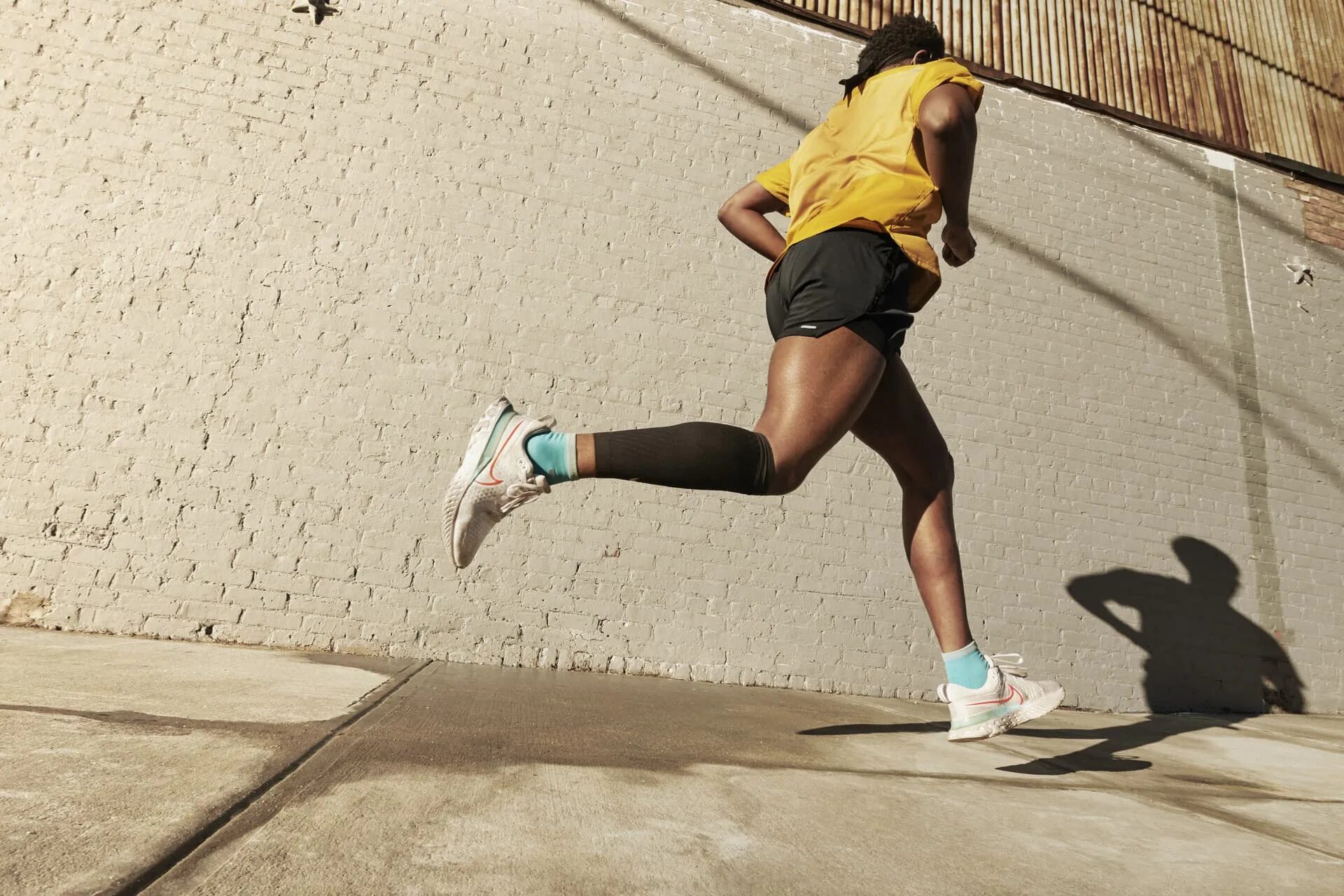 My run. Найк бег. nike running club 01.05. беговые nike 2025. nike бегуны.