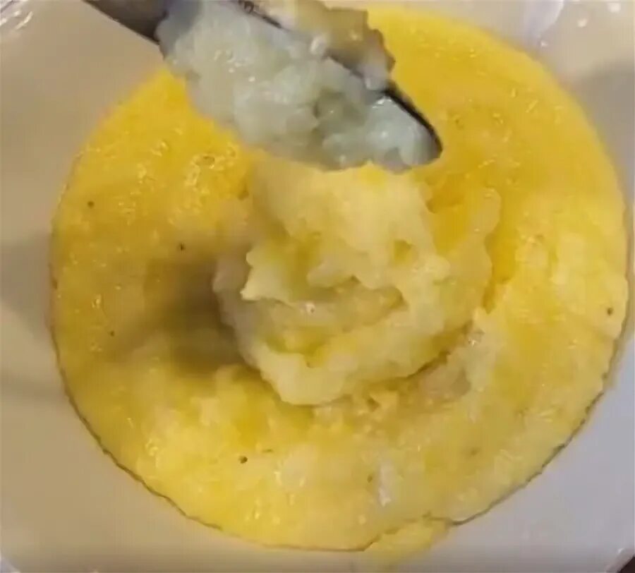 Кукурузная каша с яблоком. Кукурузная каша с морковью. Кукуруза каша. Кукурузная каша с яблоком. Кукурузная каша с яблоком.
