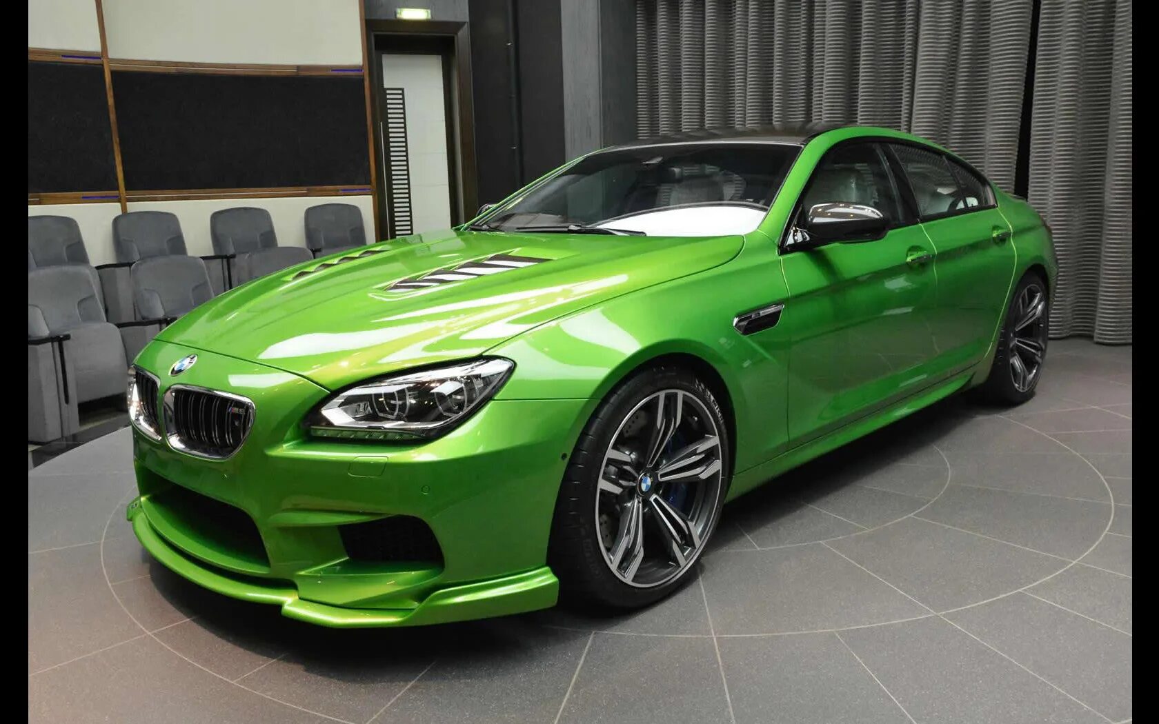 Какой цвет машинка. BMW m6 Gran Coupe. BMW m6 Green. BMW 6 Gran Coupe. БМВ м6 зеленая.