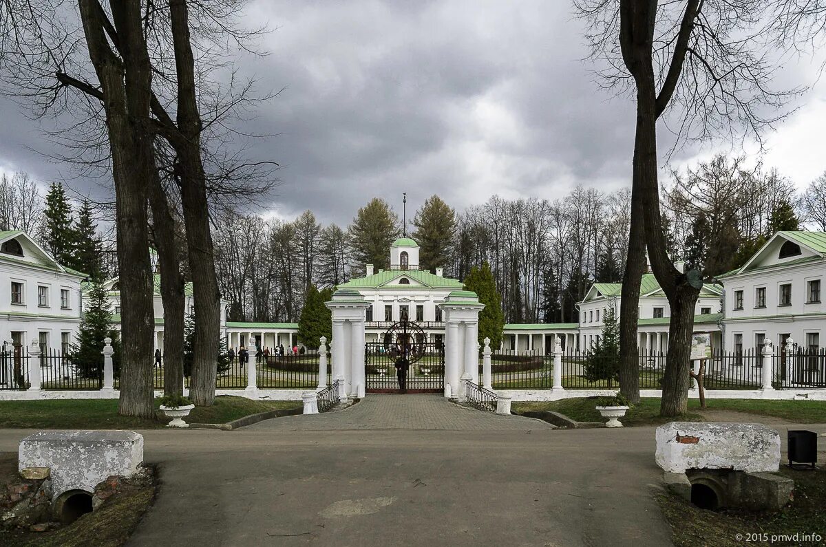 Середняково. Усадьба Лермонтова Середниково. Усадьба Середниково Столыпин. Солнечногорск усадьба Середниково. Солнечногорск усадьба Лермонтова.