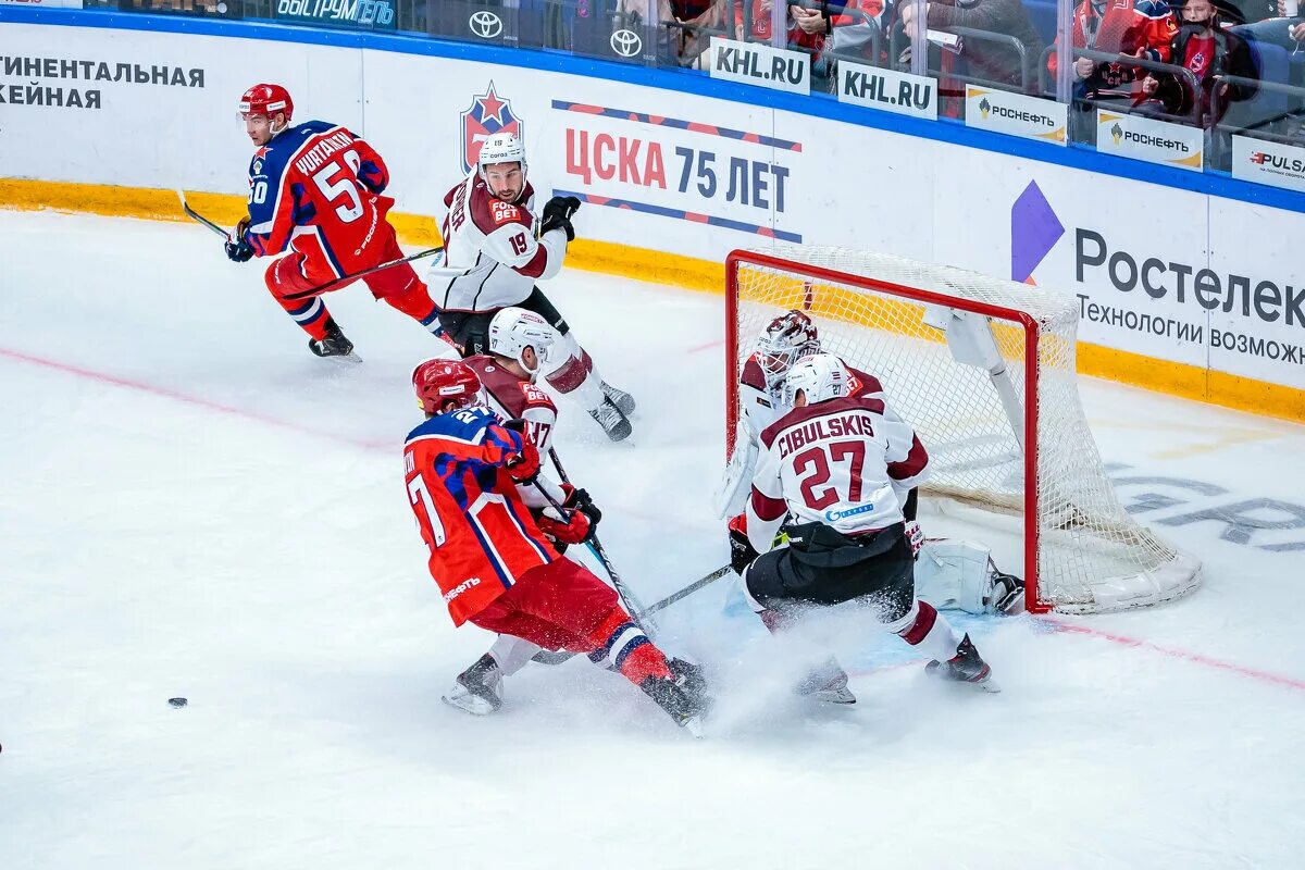 хоккейная игра настоящая. хоккейные команды россии. локомотив хоккей. хоккей тренировка. поиграть в хоккей в москве.