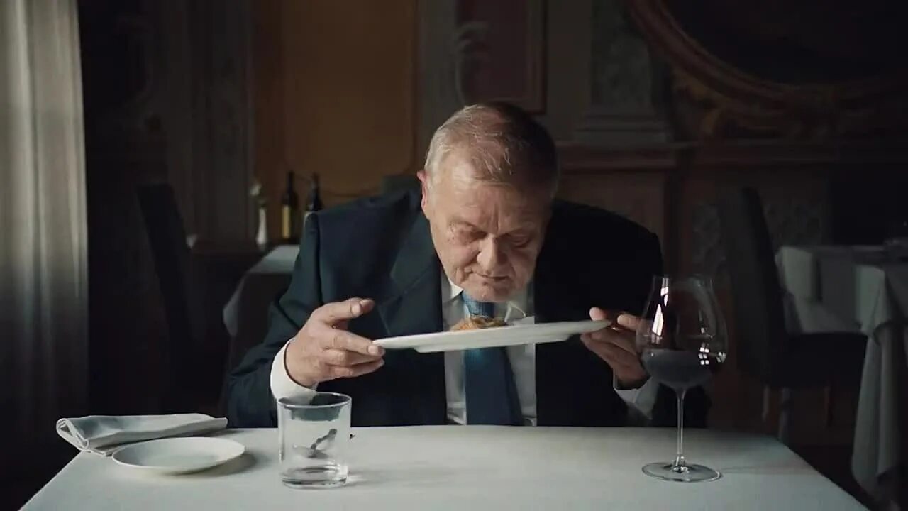 собаки охотники за трюфелями. поход за трюфелями. охота за трюфелями. трюфель (грибы). собаки охотники за трюфелями.