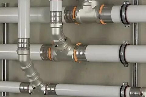 Декоративная труба на трубу отопления