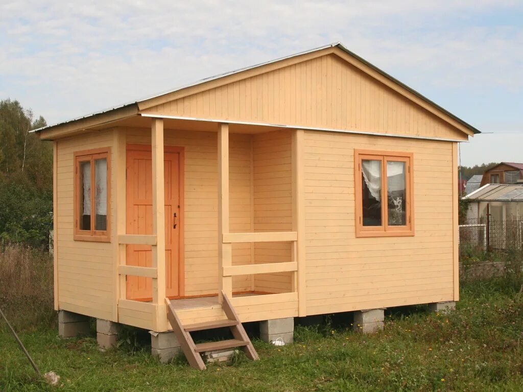 Бытовка на дачу недорого под ключ. Бытовка на дачу недорого под ключ. Хозблок 6х2. Дачная бытовка с верандой зодчий. Бытовка 4х2 фирмы "зодчий".