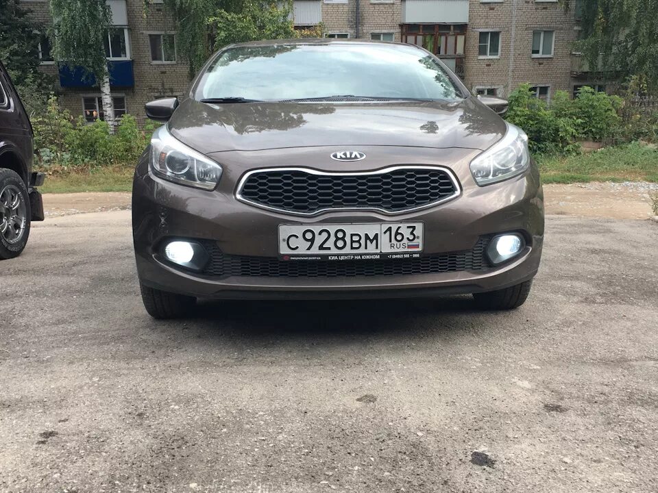 Дхо киа сид jd. ДХО Kia Ceed 2 JD. Киа СИД 2013 ходовые огни. Kia Ceed 2 лампы ДХО. Киа СИД 2014 ДХО.