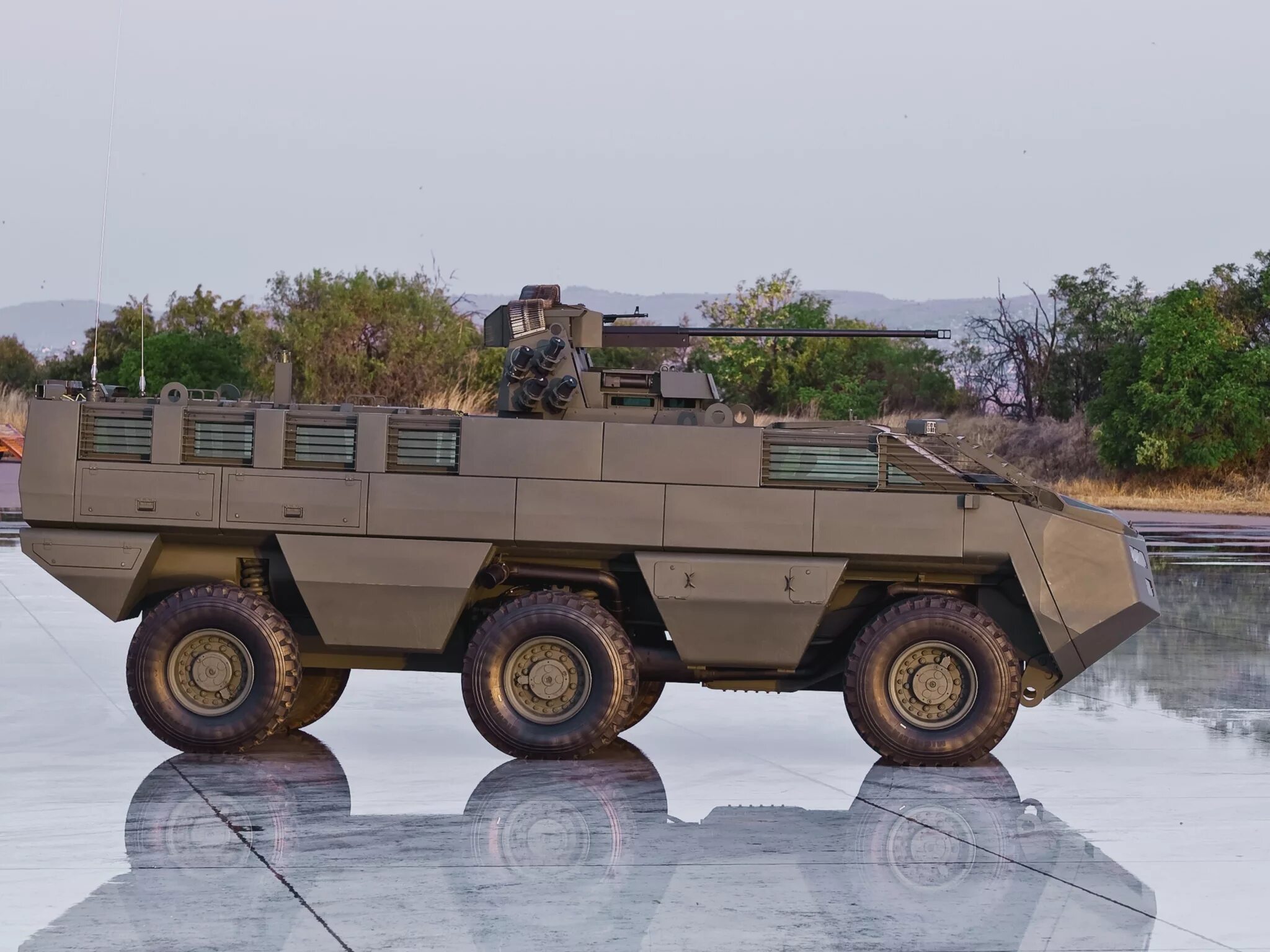 Бтр mbombe. Африканские техники. Африканские техники. Юар бмп ratel. Африканские техники.