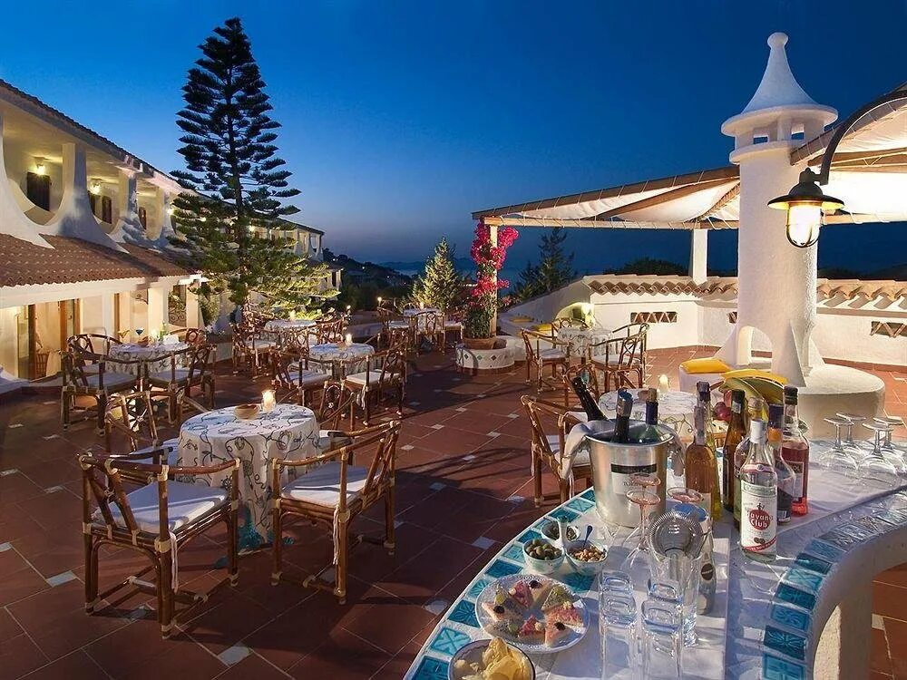 Punta Higuero Light. Park Hotel Baja Sardinia отзывы. Est hotel