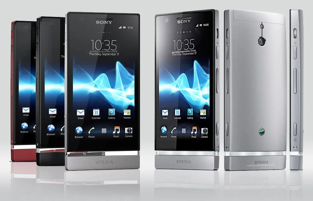 Лучший xperia. Смартфон Sony Xperia p. Сони иксперия p1. Sony Xperia 2012. Sony Xperia u.