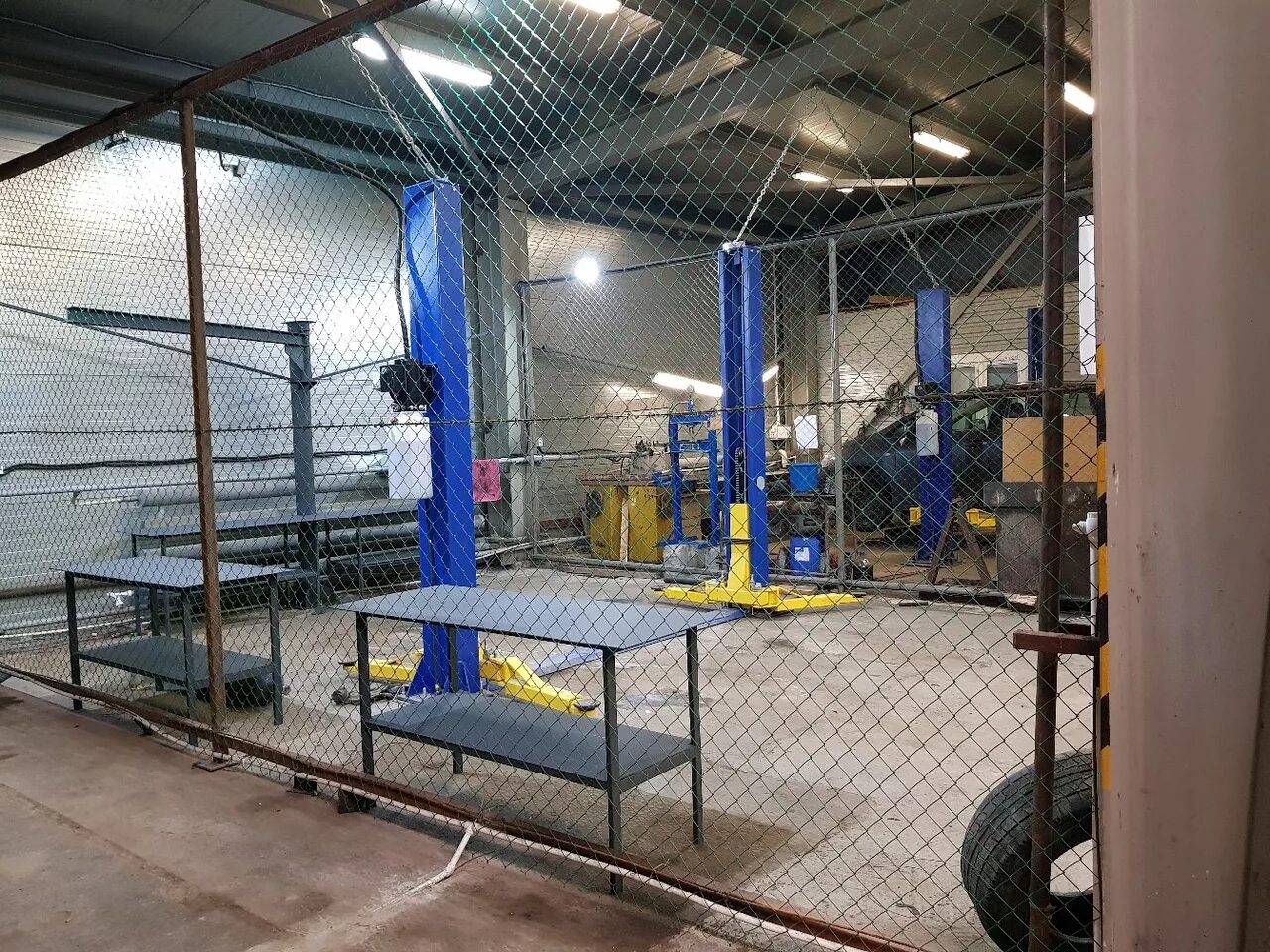 теплый бокс для грузового автомобиля. аренда теплого бокса. гараж для грузового автомобиля. тёплый бокс в аренду на сутки. снять в аренду теплый бокс.