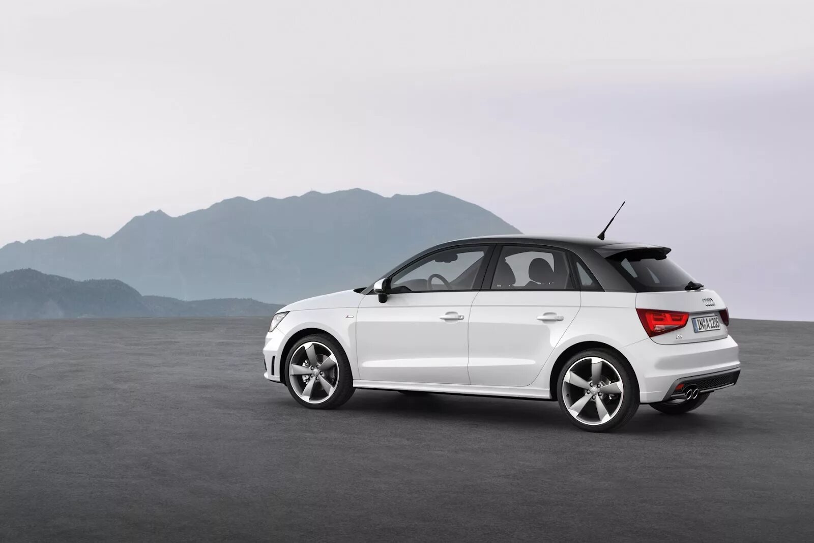 Audi a1 td1. Audi a3 sportback 2012. Ауди а3 кватро. Audi a1 sportback. Audi a1 sportback.