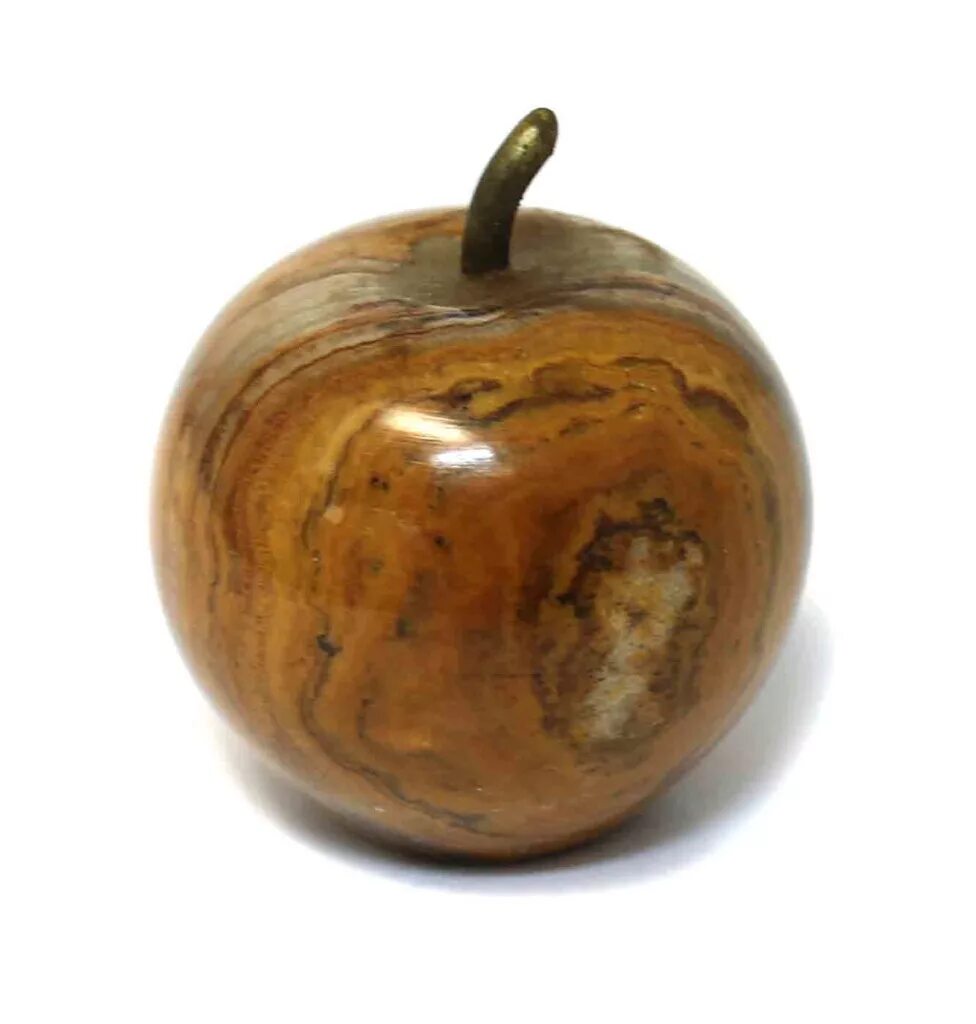 Apple stone. Камень Оникс яблоко. Каменное яблоко. Яблоко из камня. Яблочко Каменное.