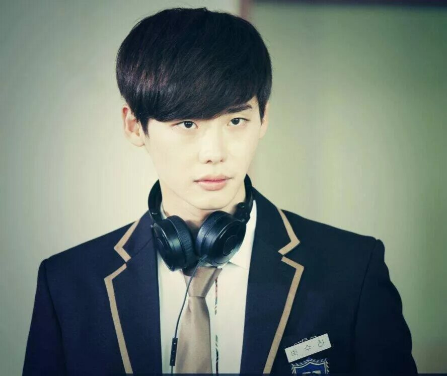 Lee Jong Suk 2012. Ли Чон сок 2013. Пак ТЭ ин актер. ГАНСОК Ким
