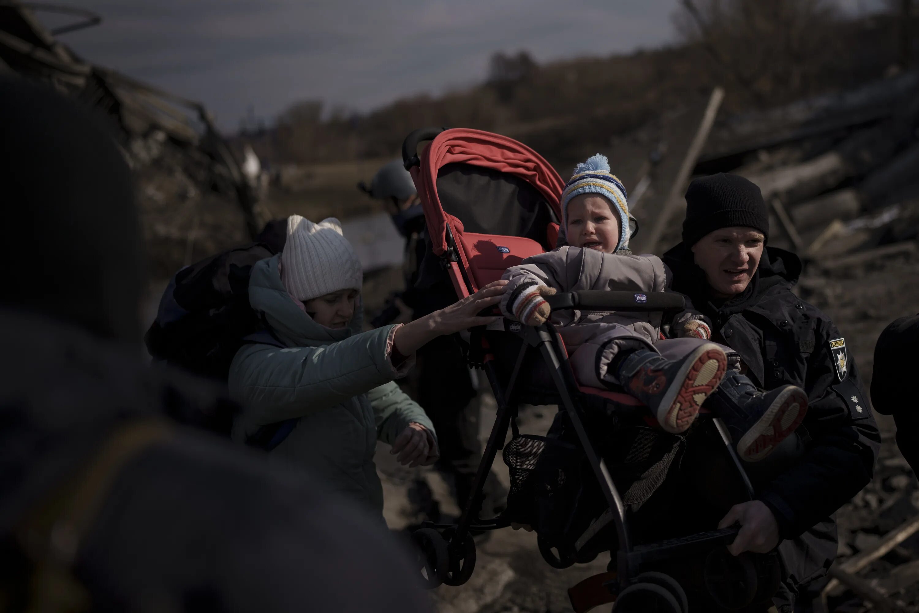 Украинские мирные жители. Дети войны.