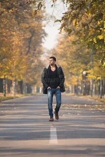 Если парень гуляет