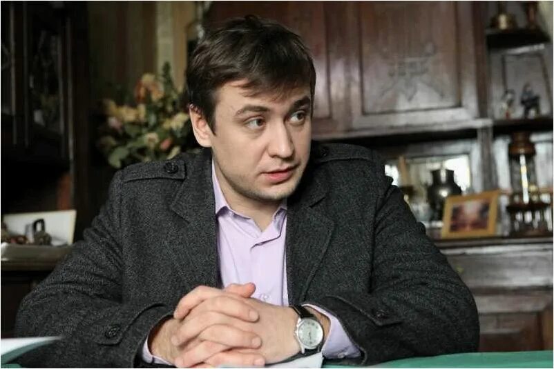 Простая жизнь роли. Простая жизнь роли. Простая жизнь 2013. Простая жизнь 2013. Мелодрама простая жизнь.