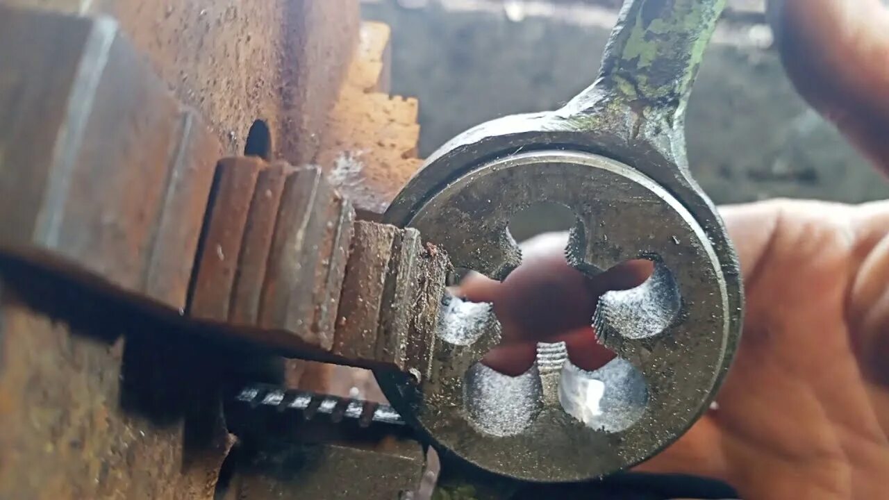 Как убрать плашку