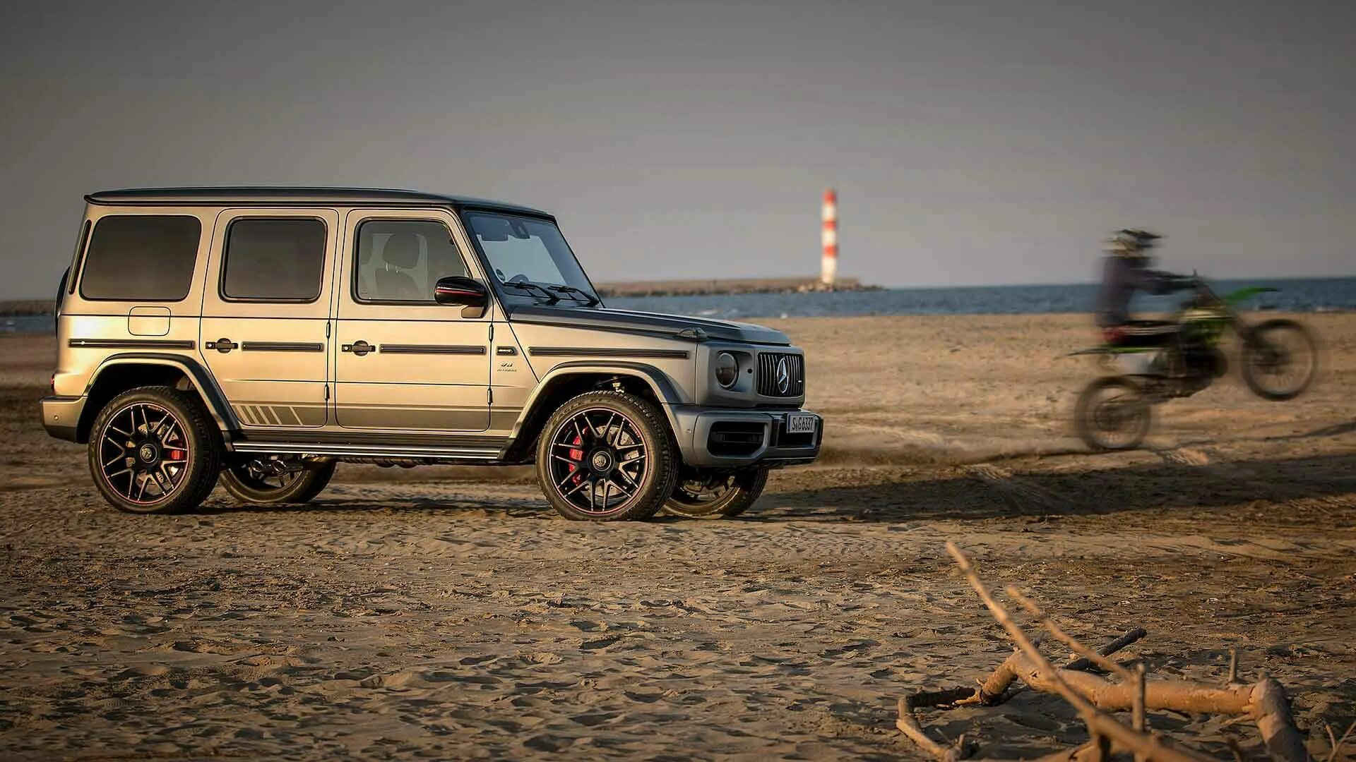 Mercedes g 2024. G63 AMG. Mercedes Benz g63 AMG. Mercedes Benz g63 AMG 2022. Mercedes g63 AMG хаки.