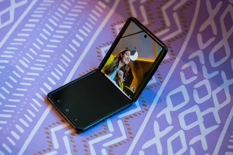 Экран galaxy flip 3