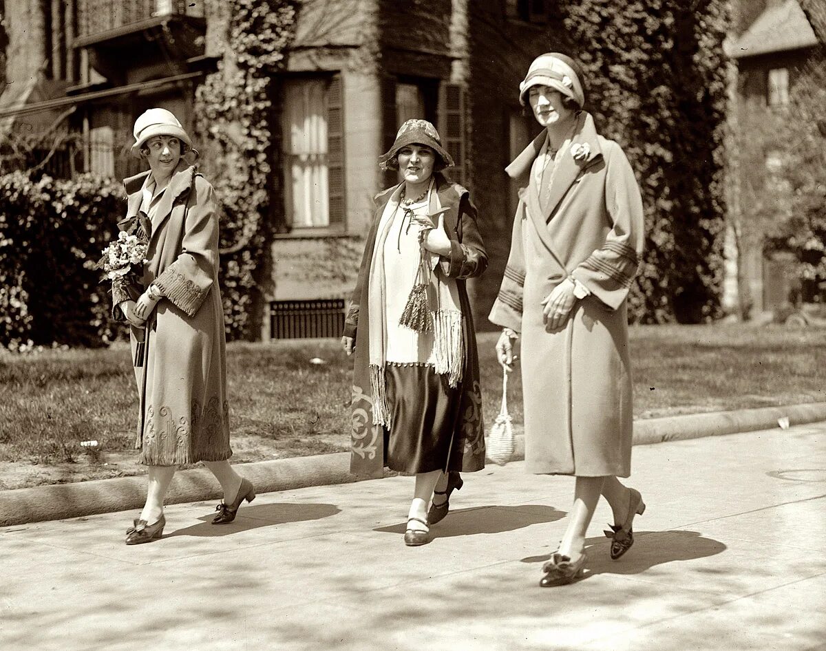 Фотографии прошлого. 1920е мода в США. Модницы 20х годов 20 века. Мода в 1925 Америка. Мода 20х 19 века.