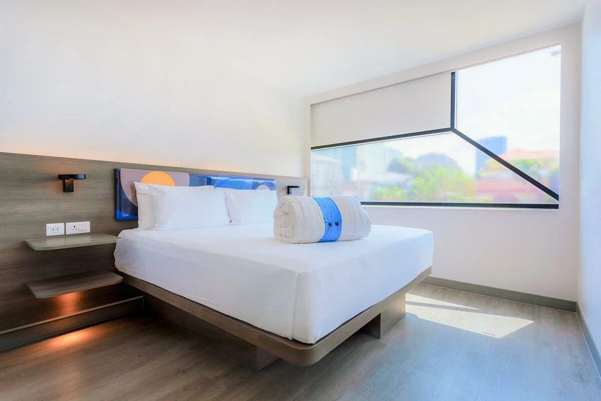 Pattaya wong amat beach 3. Cosi pattaya naklua beach. cosi pattaya naklua beach 3*. cosi pattaya wongamat beach 3* отель. cosi pattaya wong amat beach 3 пляж.