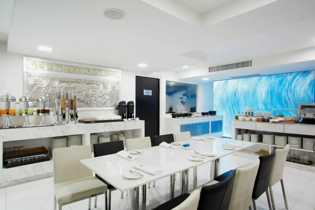 Centra by centara avenue hotel pattaya. Centara pattaya hotel 4. Centra by centara avenue hotel. Central avenue hotel pattaya 4 отзывы. Центара паттайя.