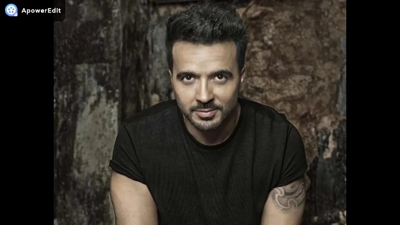 Luis fonsi ft. Луис фонси. ley de gravedad луис фонси. luis fonsi фото. луис фонси фото.