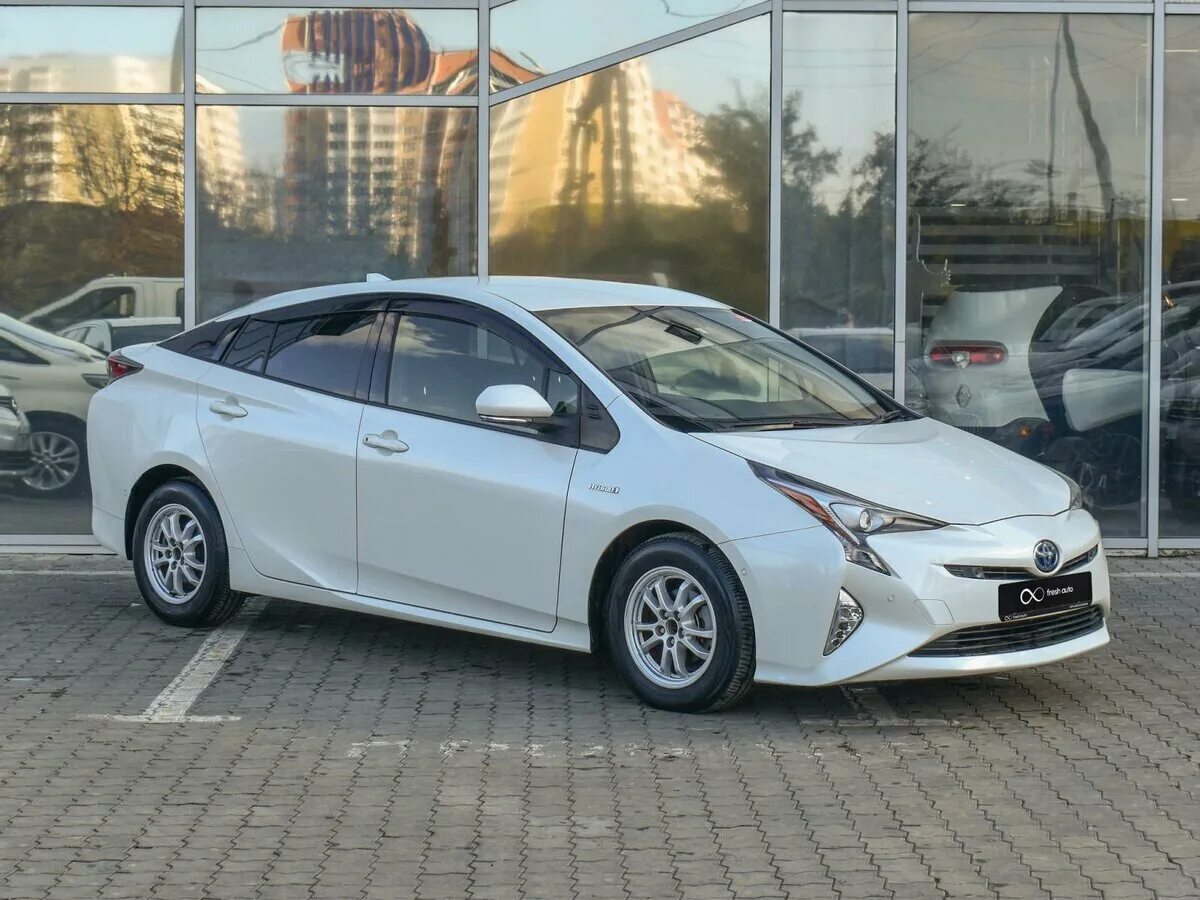 Toyota prius 40. Тойота приус краснодаре. Тойота приус краснодаре. Toyota prius 30 кузов. Приус 5.