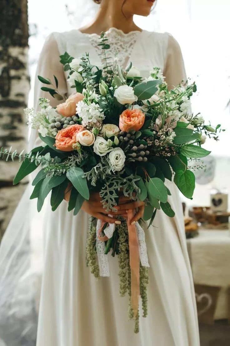 Массивный стиль во флористике. Стили букетов. Свадебный букет "растрепыш". Букет в декоративном стиле. Современная флористика букеты и композиции.