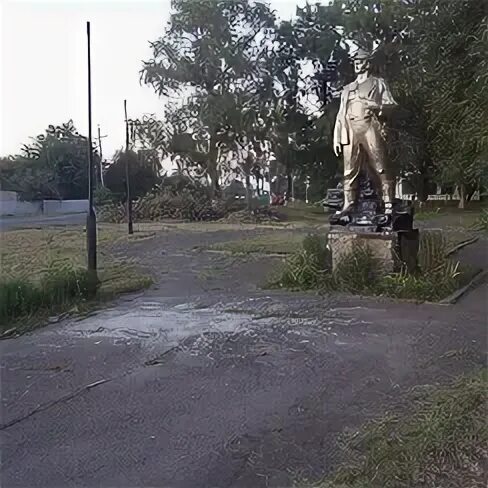 Ровеньки пгт ясеновский. Поселок ясеновский город ровеньки. Пос ясеновский ровеньки луганской области. Луганск г. Ровеньки пгт ясеновский.