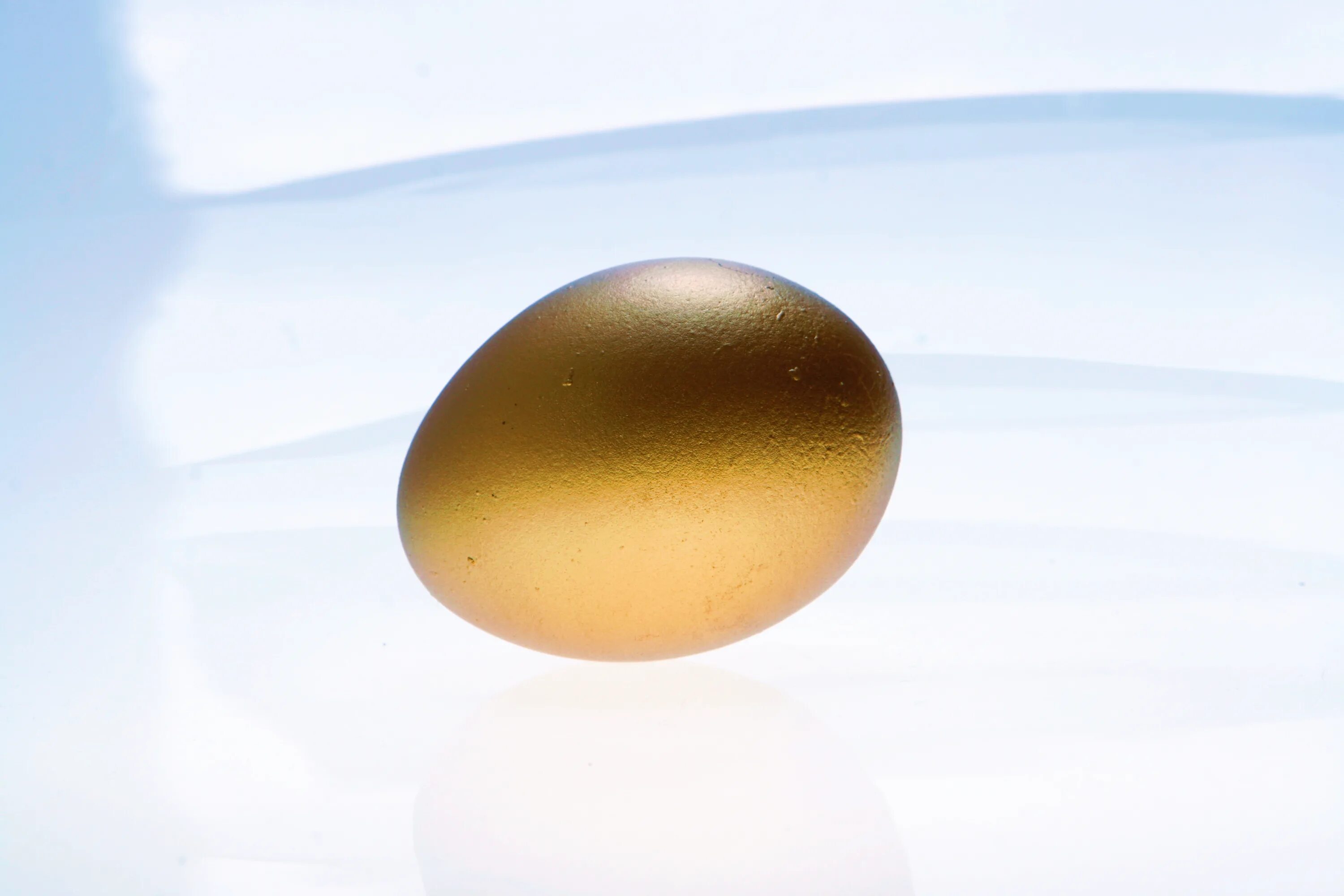 Голден ЭГГ. Золотое яичко. Eggs of Gold (золотые яйца). Флакон золотое яйцо. Золотое яйцо питалось кровью