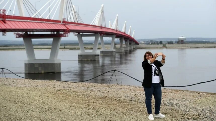 Мост нижнеленинское тунцзян. Мост из благовещенска в хэйхэ. Мост нижнеленинское тунцзян. Железнодорожный мост нижнеленинское - тунцзян. Автомобильный мост благовещенск хэйхэ.
