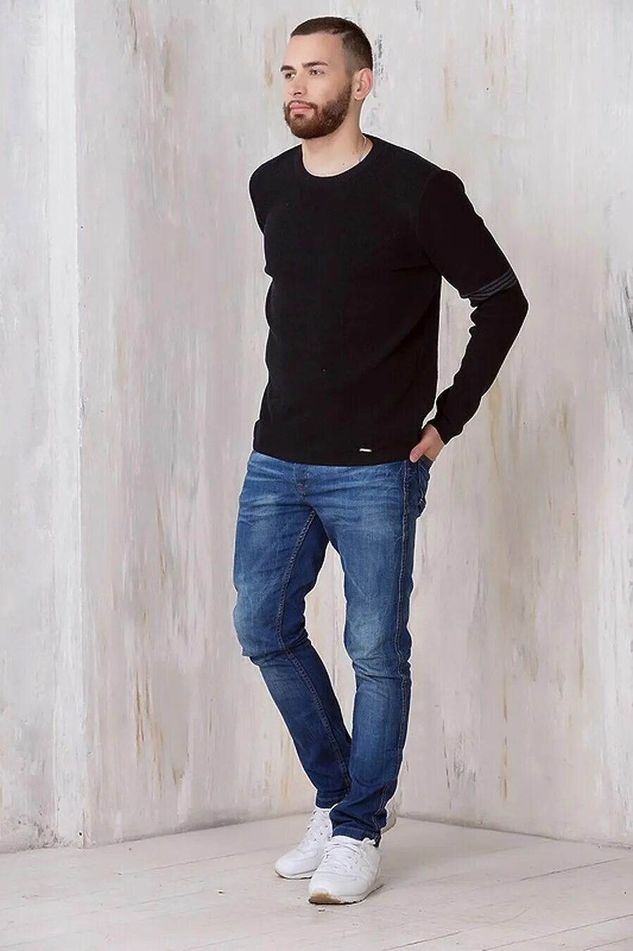 Кофта под джинсы мужские. Мужчина в свитере и джинсах. Джинсы и пуловер мужской. Свитер под джинсы мужские. Свитер под джинсы мужские.