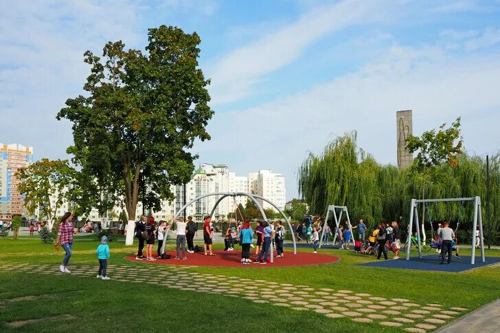 Фестивальная улица орел. Детский парк в орле площадка. Орел. Фестивальная орел. Детский парк орел 2020.