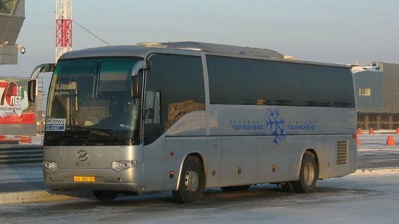 Автобусы аэропорт толмачево новосибирск барнаул. 111э Новосибирск. Автобус 111э Новосибирск. Автобусы от Новосибирска до аэропорта Толмачево. Новосибирск аэропорт автобусов 111.