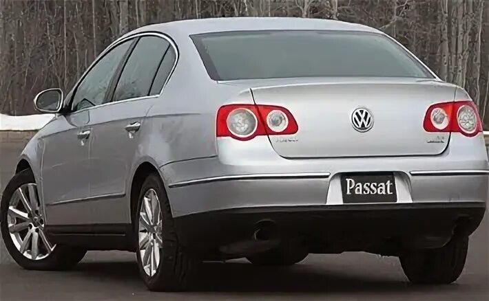 Задние фонари hella black passat b6. Задний пассат. Задний пассат. Поворотник фольксваген пассат б4. Фольксваген passat b7 зад.