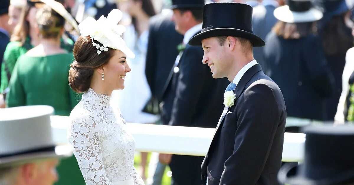 Миддлтон замуж вышла. Свадьба принца Уильяма и Кэтрин Миддлтон. Принц Уильям и Кейт Миддлтон Ascot Racecourse. Роял Эскот Уильям. Kate Middleton скачки.