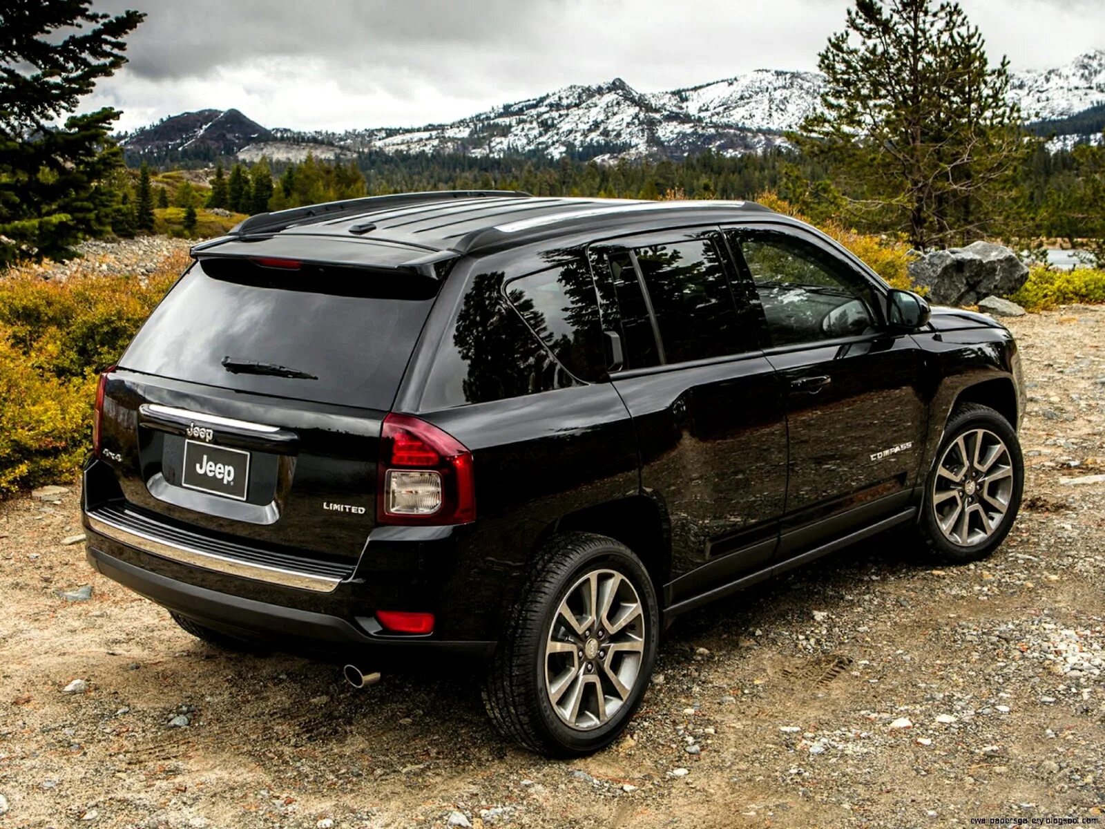 Jeep compass. Jeep Compass 2014. Jeep Compass 2013. Джип компас 2014. Jeep Compass 2015 черный.