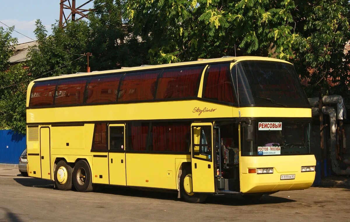 Автобус на черкесск сегодня. Неоплан 111. Neoplan 116 Черкесск. Автобус Черкесск Москва. Автобус Черкесск Москва Абазашта.