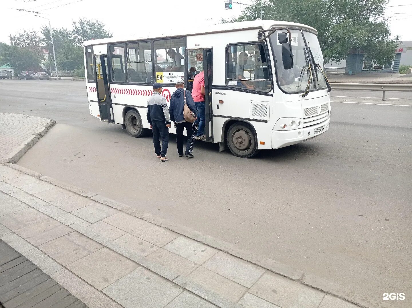 Движение 94 автобуса. Автобус 94 красноярск. 94 автобус москва. маршрут 94 автобуса красноярск. автобус 94 екатеринбург.