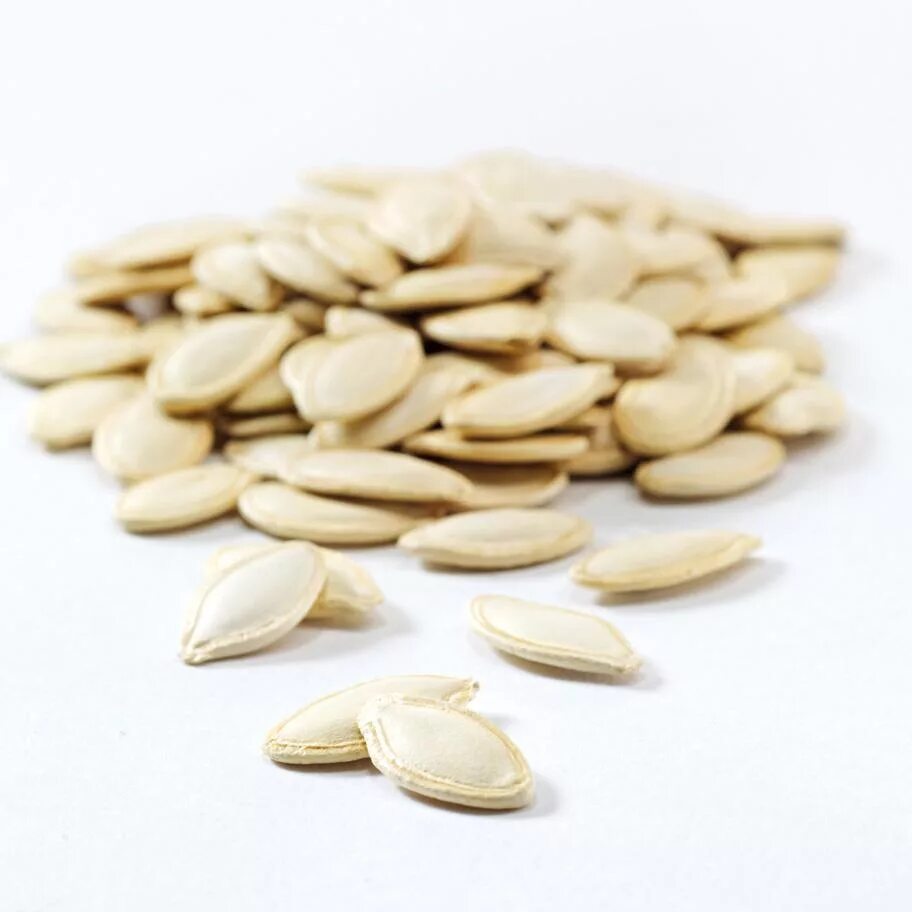 Тыквенные семечки виды. Тыквенные семечки молотые. Тыквенная семечка. Жареные тыквенные семечки. Тыквенные семечки виды.