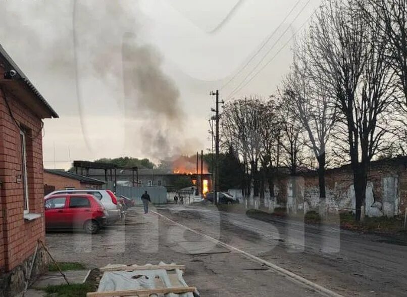 Поселок теткино обстрел. Обстрелян поселок теткино. Посёлок теткино Курской. Обстрел теткино Курской области. Бой в теткино курской области сегодня