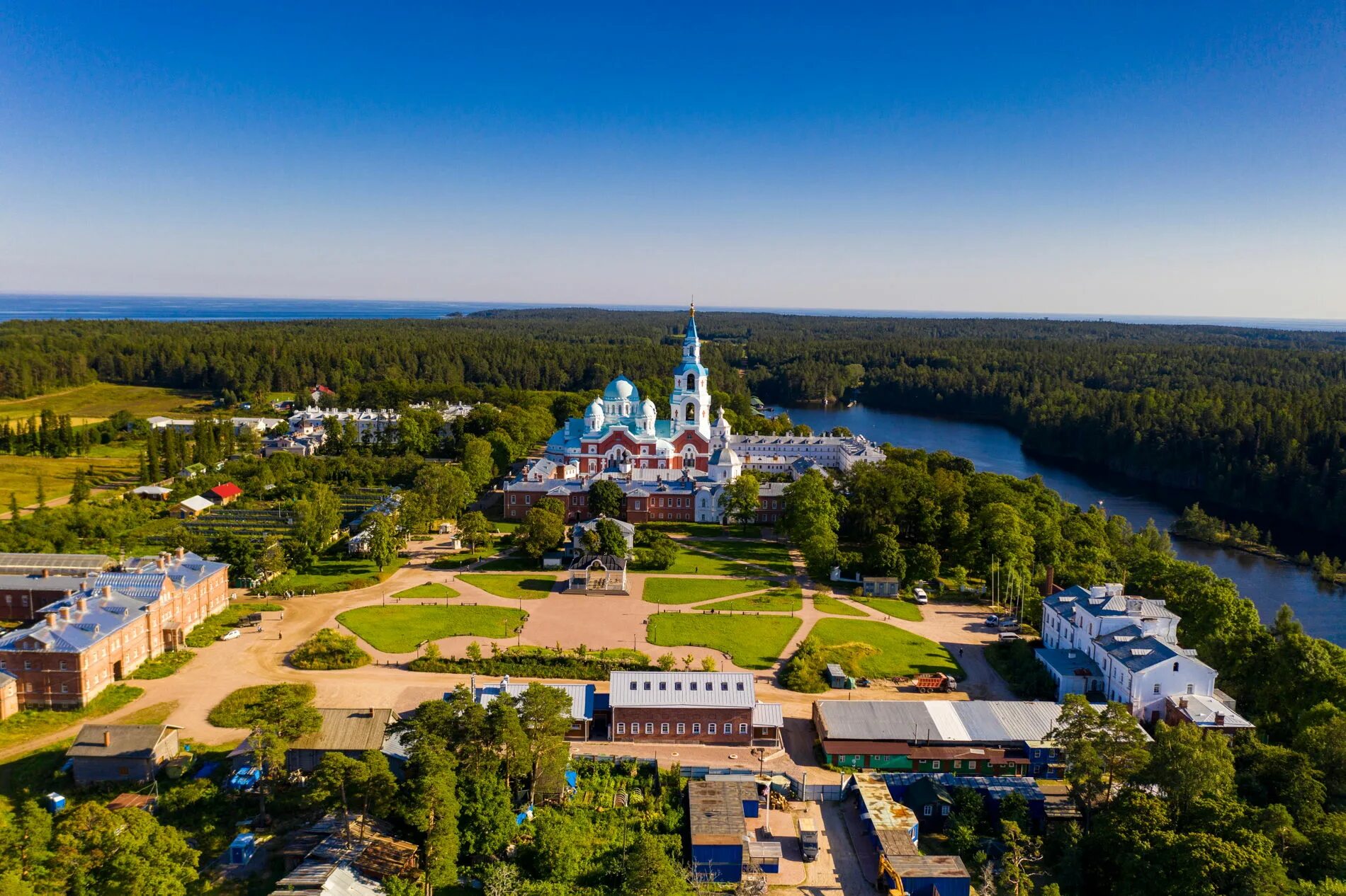 Валаам (остров). Валаам (остров). Парк рускеала валаам кижи. Остров валаам карелия. Валаамский монастырь карелия.