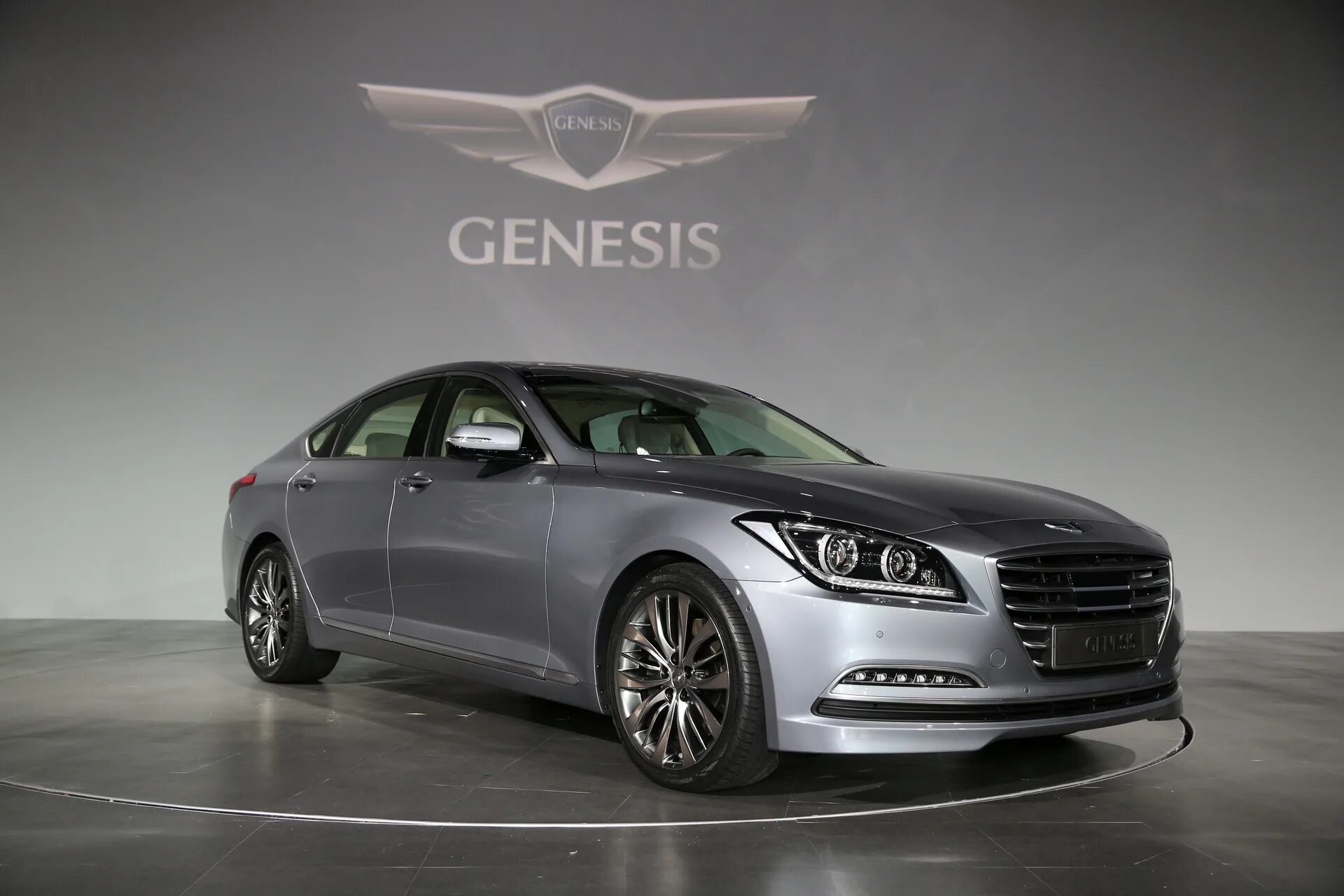 Генезис века. Hyundai Genesis 2014. Джанезис сидан. Новый Хендай Генезис. Хендай Дженезис 2014.