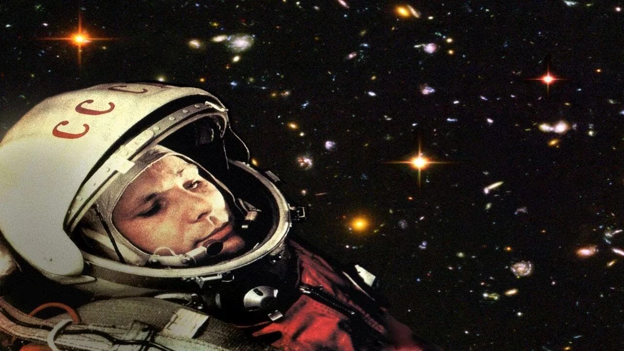 Гагарин в космосе. Гагарин на орбите. Гагарин фото.