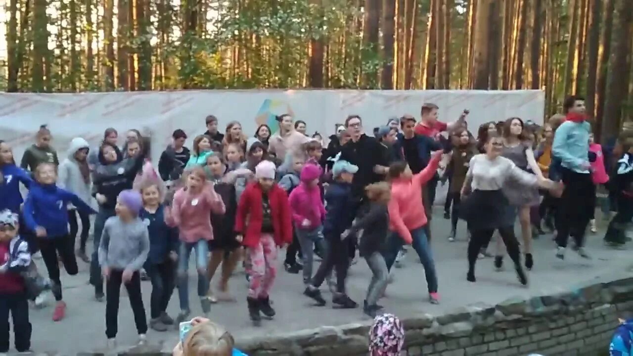 Мау дол уральские самоцветы екатеринбург. Лагерь уральские самоцветы свердловская область. Уральские самоцветы лагерь сысерть. Уральские самоцветы лагерь 2022. Уральские самоцветы лагерь сысерть.