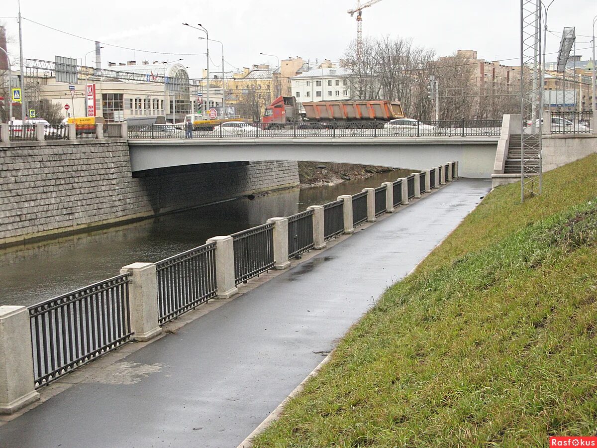 Обводный канал мосты