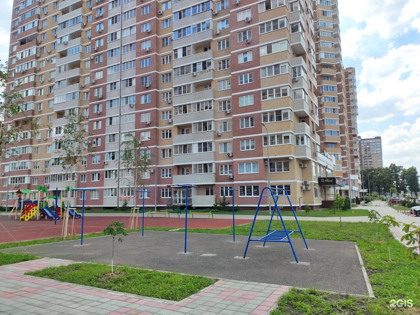 Купить 2-комнатную квартиру, 43 м² по адресу Челябинск, улица 40-летия Победы, 5