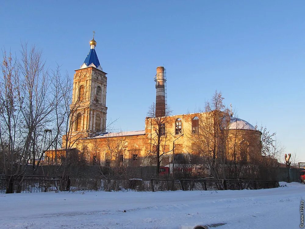 Сретенская церковь. Храм во имя святых мучениц веры ирбит. Г. Храм в ирбите веры надежды любови. Сретенский храм ирбит.